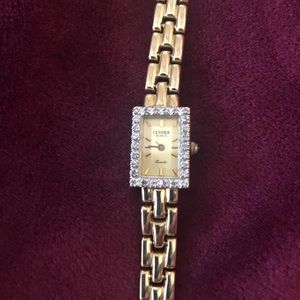 Beautiful 14k and diamond watch!